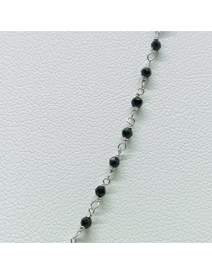 Colar com cristais negros