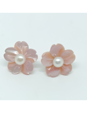 Brincos flor com pérola 2