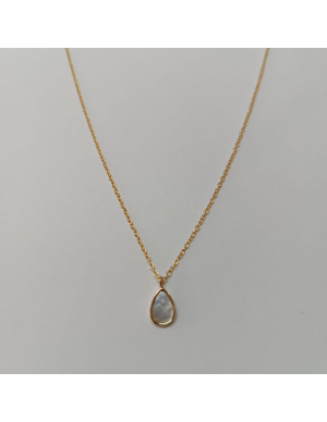 Colar gota em madrepérola