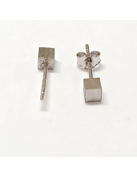 Brinco tornilho cubo acetinado