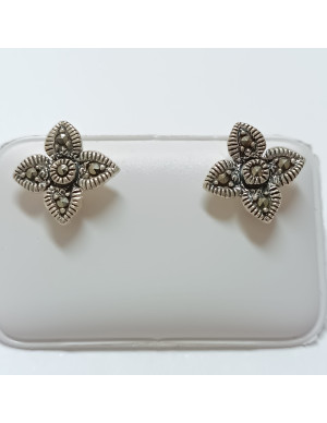 Brinco Tornilho Flor Marcassites