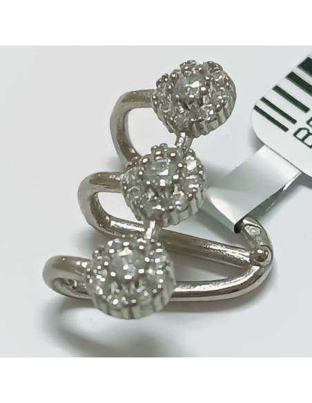 Ear cuff