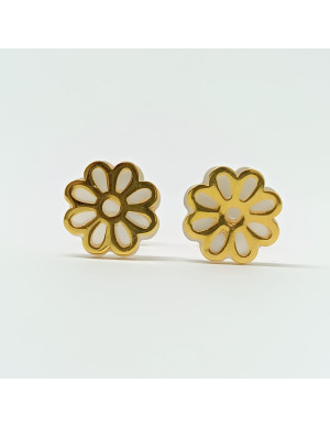 Brincos flor com madrepérola