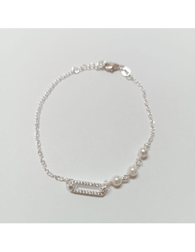 Pulseira pérolas e centro